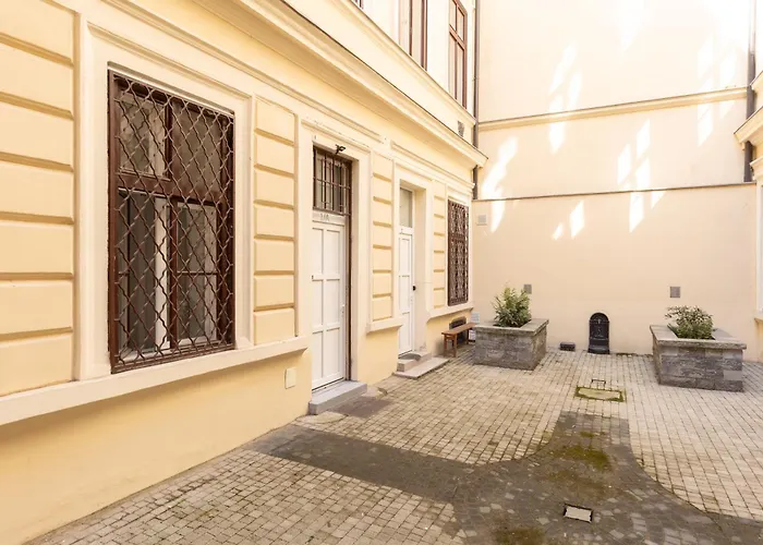 Lucky 54 Apartment